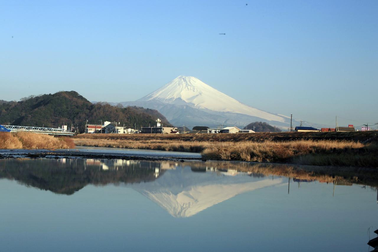 Отель Honjin Izunokuni Экстерьер фото